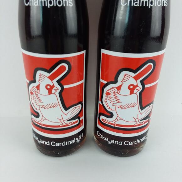 2 VINTAGE St. Louis Cardinals 1982 World Series Champions Coca-Cola Bottles - Picture 4 of 6